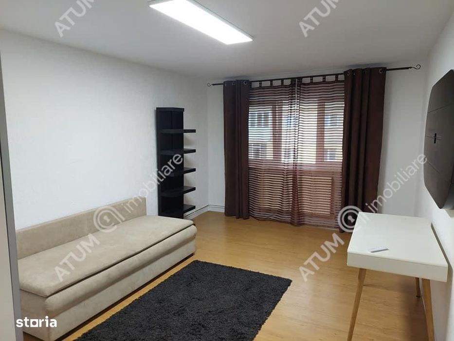 Apartament 2 camere balcon si pivnita situat in zona Strand din Sibiu
