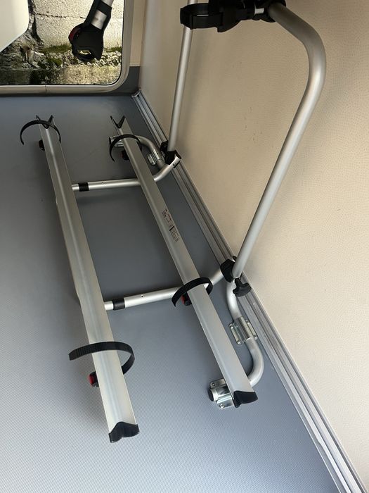 suport biciclete garaj autorulota