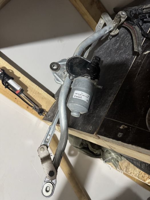 Лада Веста запчасти