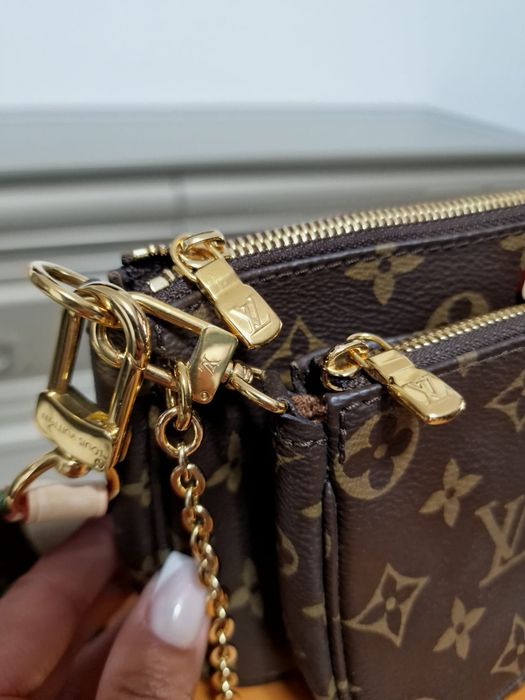 Geanta Louis Vuitton Multipochette