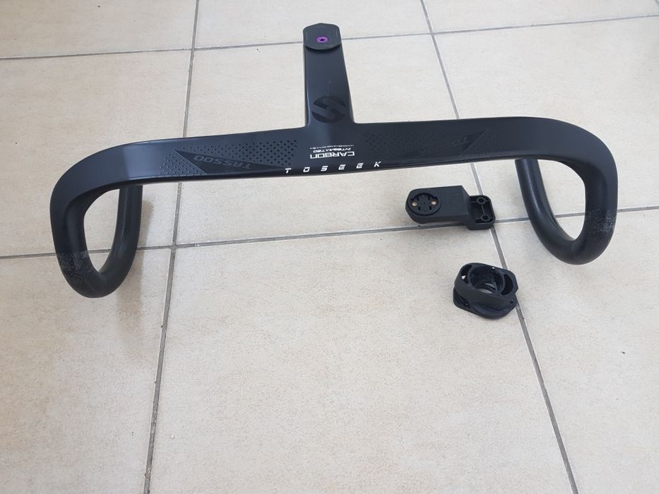 Ghidon carbon integrat