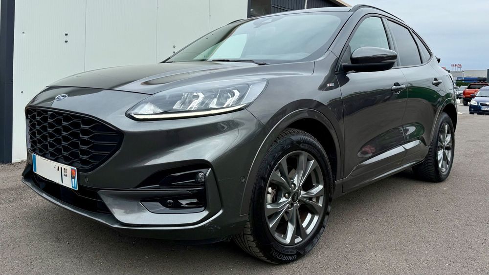 Ford Kuga ST-line,camera față-spate,full hybrid,lane assist,side assist