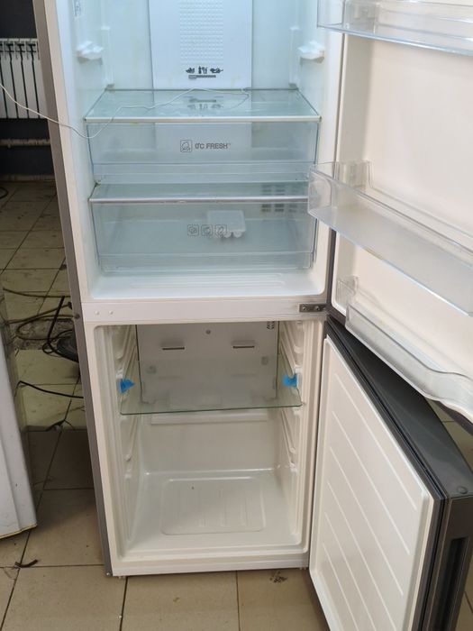 Холодильник Haier и морозильник