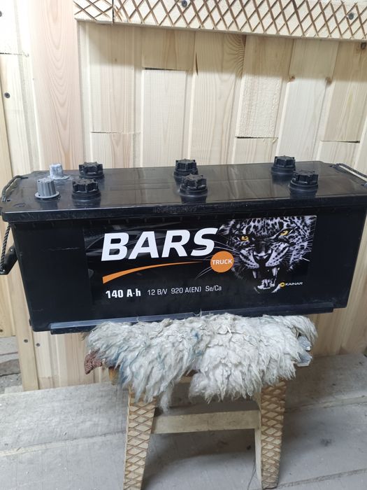 Продам аккумулятор бу 140