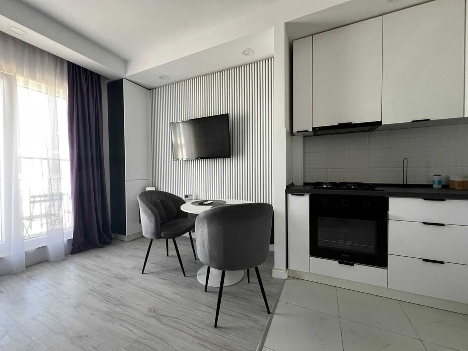 2 Camere Regim Hotelier Cosmopolis