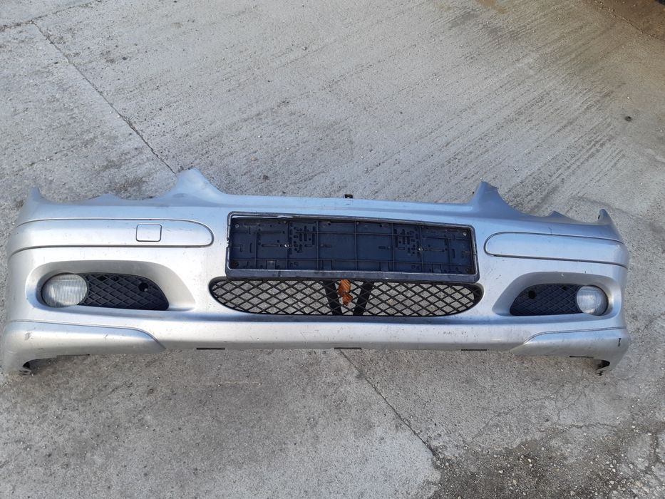 Предна броня за Ц класа купе W203