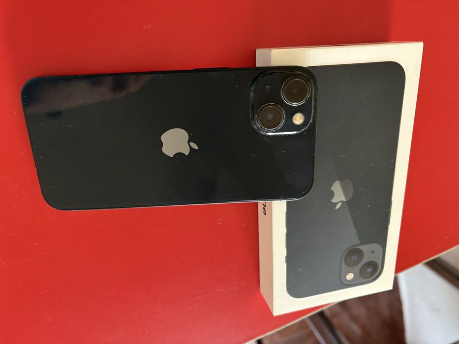 Vand iphone 13 , 128 gb , liber de retea , stare buna de functionare,