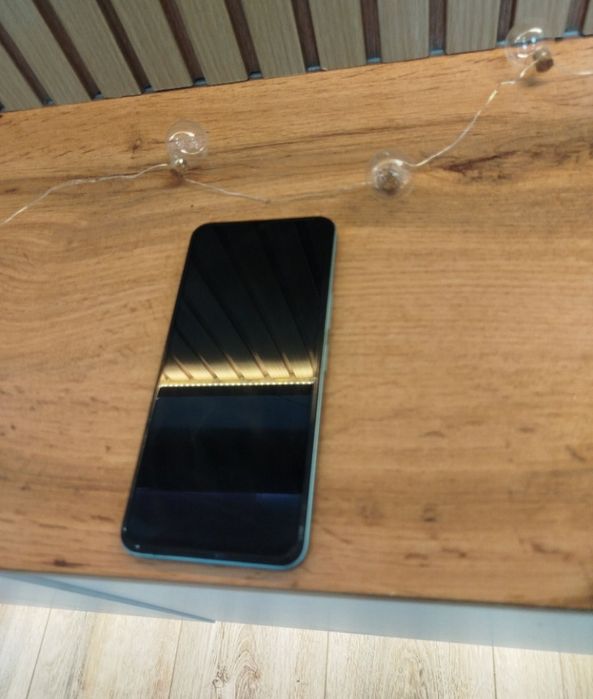 Смартфон с гарантией