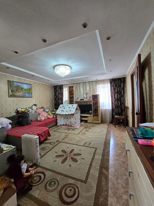 Продается 4 комн.дом район Комсомольский