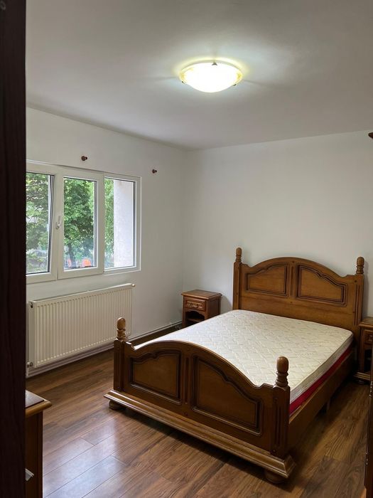 Persoana fizica apartament 2 camere Gara-Silvestru