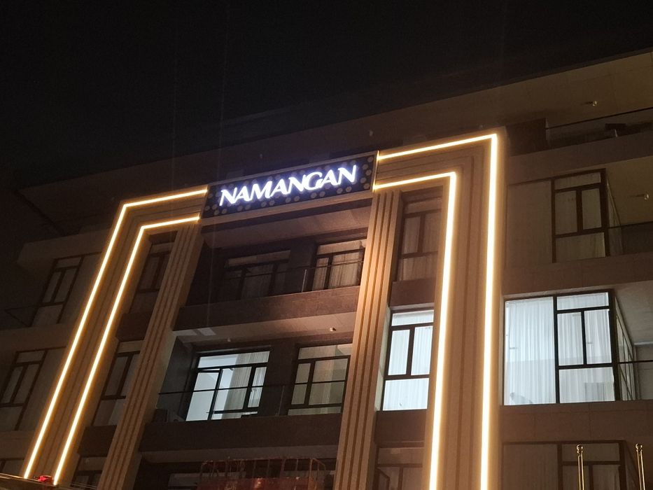 Tashqi va ichki reklama mahsulotlarini yasash va o'rnatish xizmatlari