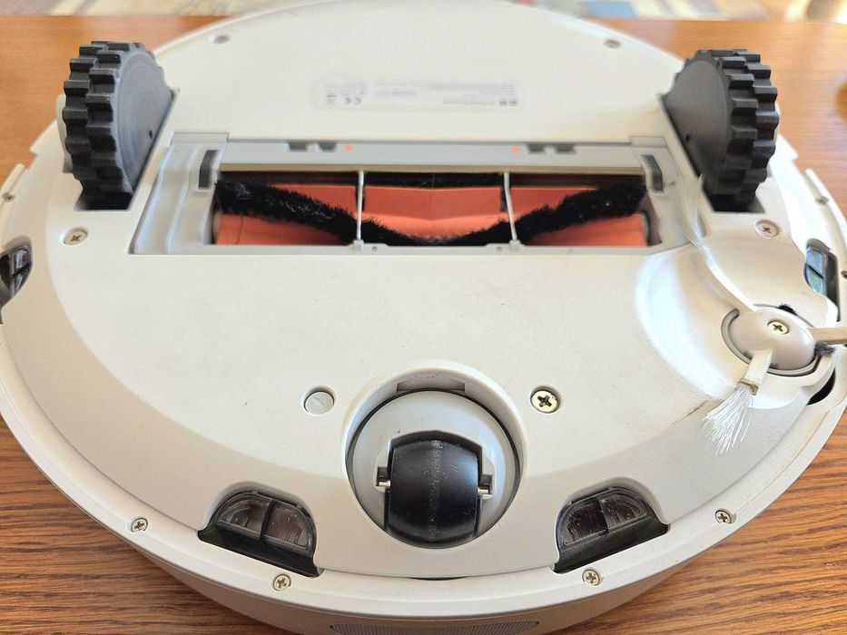 Robot aspirare Xiaomi MiVacuum,50 W,5200mAh ca nou, App + consumabile