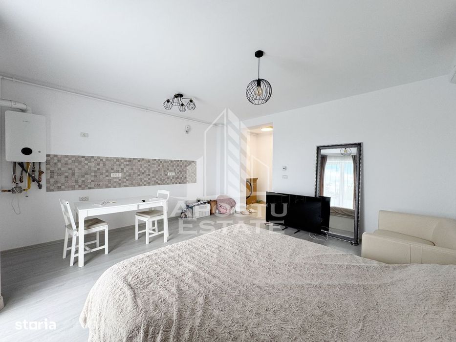 Apartament cu o camera de vanzare, 30mp utili, balcon, zona Lidl Giroc — fotografia 3