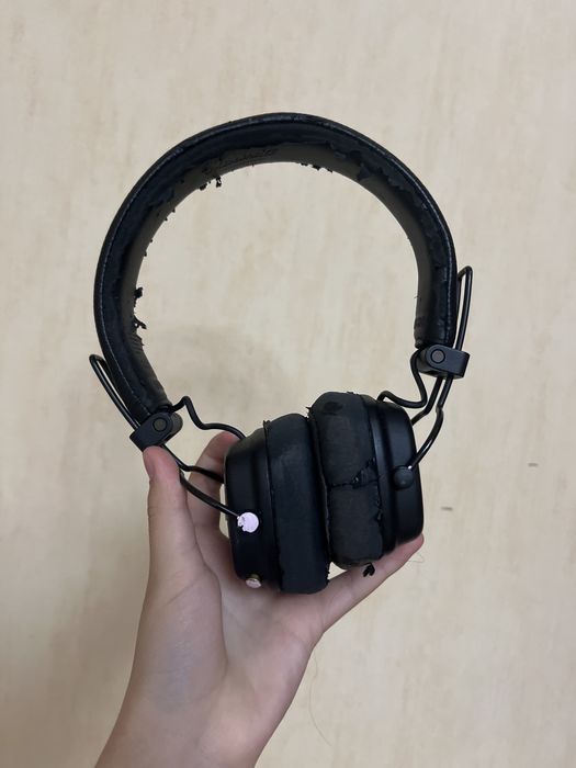 Продам наушники Marshall Major