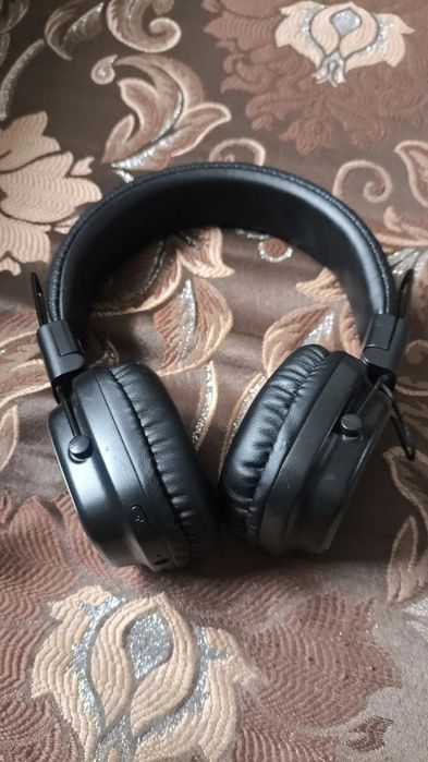 Наушники Marshall