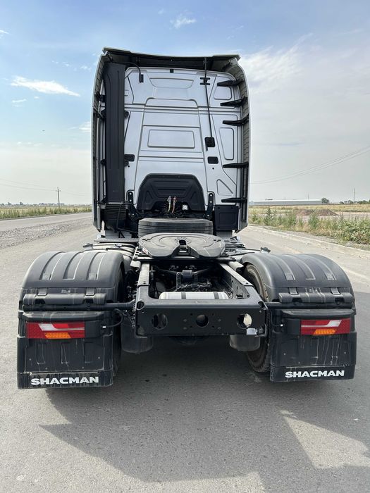 Новый тягач Shacman X6000 4/2