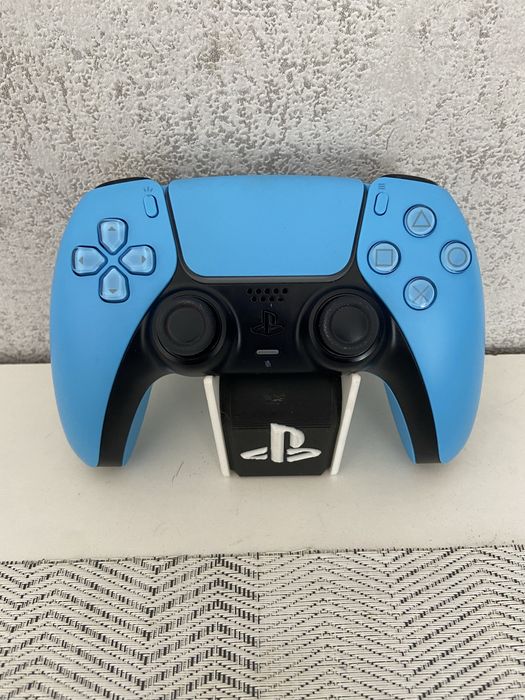 Конзола PlayStation 5 Disc Edition + FIFA 20