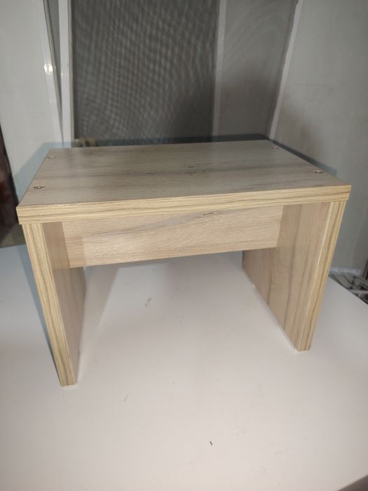 Орындық пен табуретка