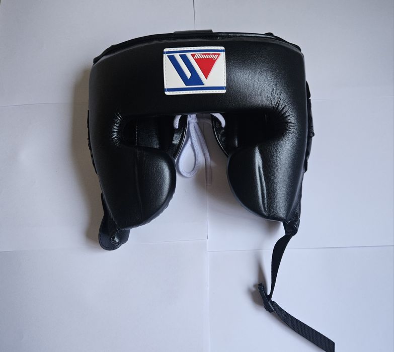 Продам Боксерский шлем Winning FG-2900 (Black)