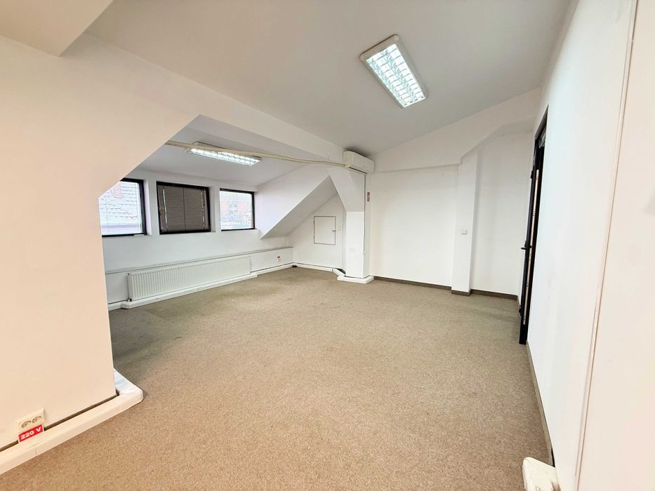 Inchiriez spatiu pentru birouri ultracentral 200 mp