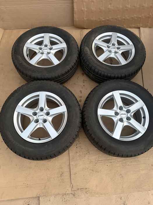 Джанти VW AUDI SHKODA “16” 5x112 ET33 с зимни гуми Pirelli 215/65/16