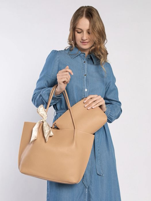 Женская сумка в наличии. Эко-кожа. НОВАЯ. Доставлю быстро.