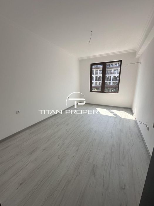 Продава се Тристаен апартамент в Свети Влас - 101 кв.м за 1604 €/кв.м - Снимка #1