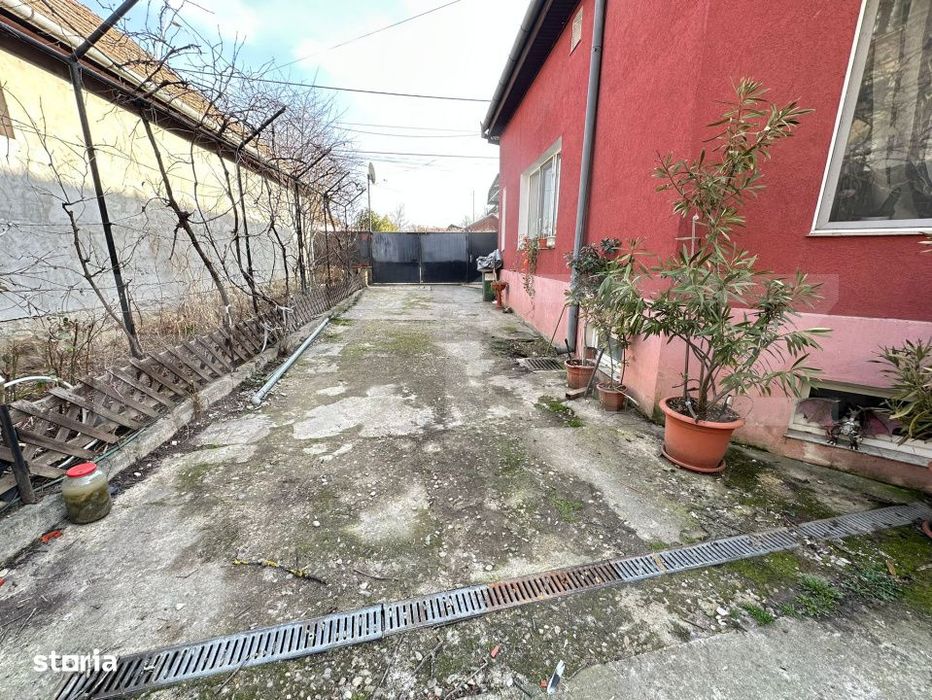 Casa individuala 5 camere, Balcescu – terasa mare, garaj, accept sch