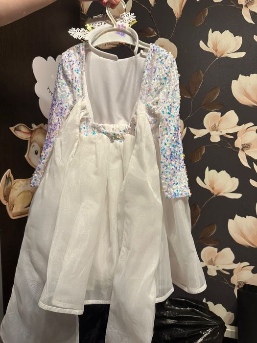 Платье белое на девочку