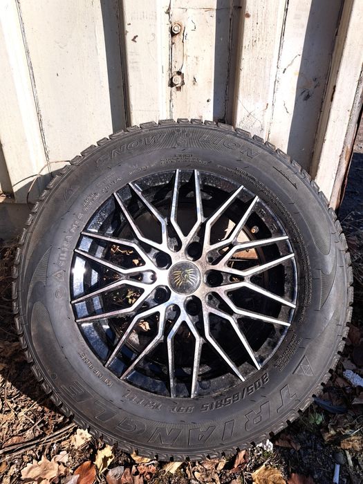 Продам резину с дисками R 15