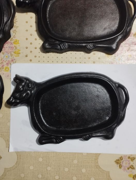 Жаровня чугунная .