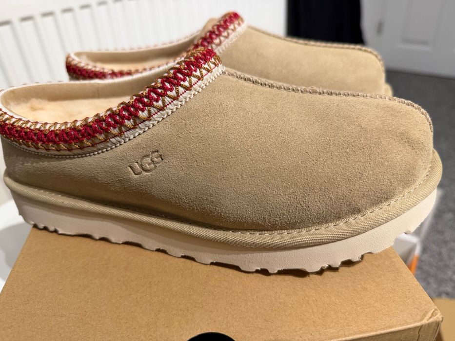 Зимни обувки UGG ,37,5 размер