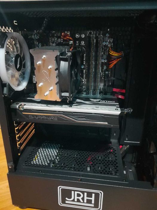 Unitate PC- I7 4790, 16GB RAM, Radeon RX 480 8GB DDR5 256 BITI