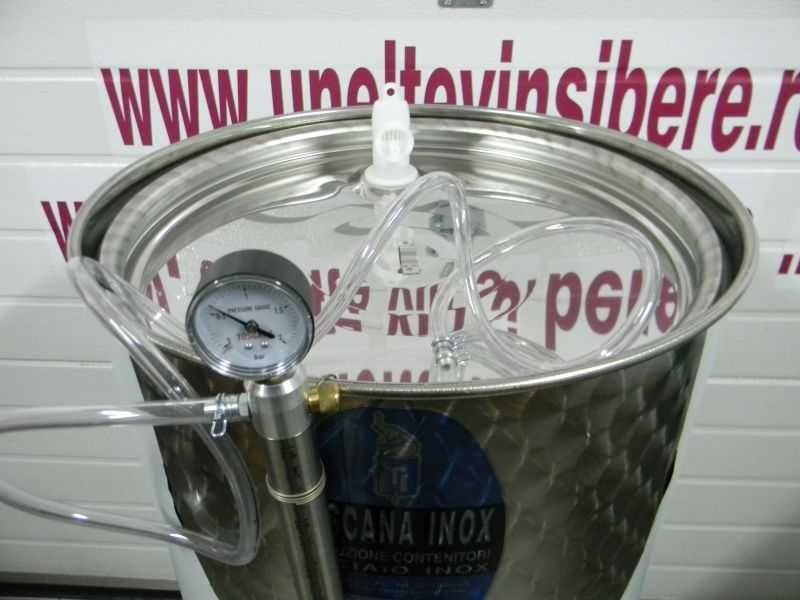 Butoi Toscana inox 200 ltr+capac flotant+pompa+robinet inox-Italia