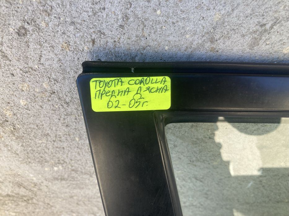 Предна дясна врата за тойота корола хечбек/toyota corolla 02-05г