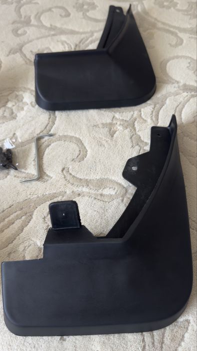 Продам брызговики на jetour x90 plus