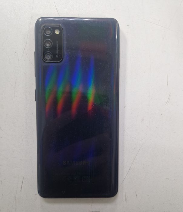 Продам Samsung A41  64Gb