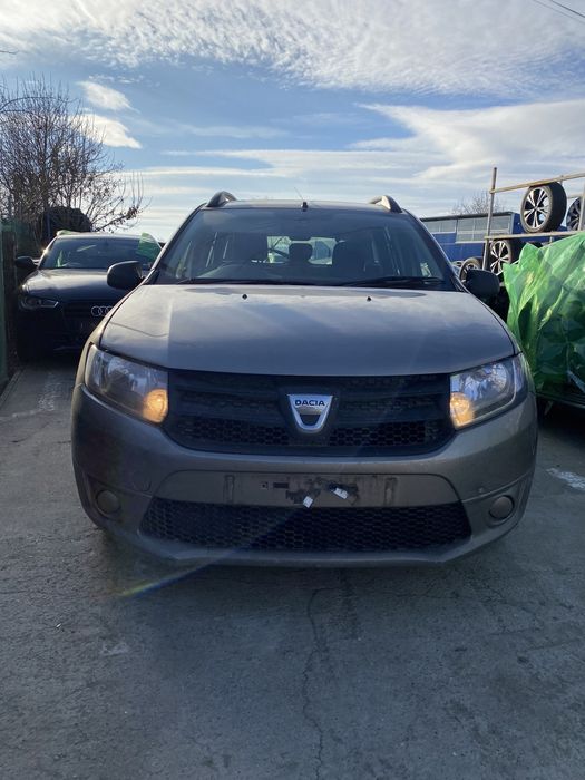 Aripă dreapta spate Dacia Logan MCV 2014