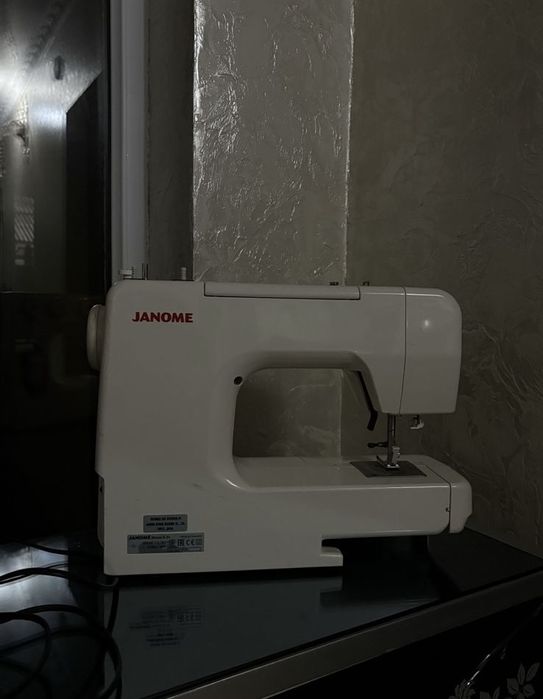 Швейная машинка