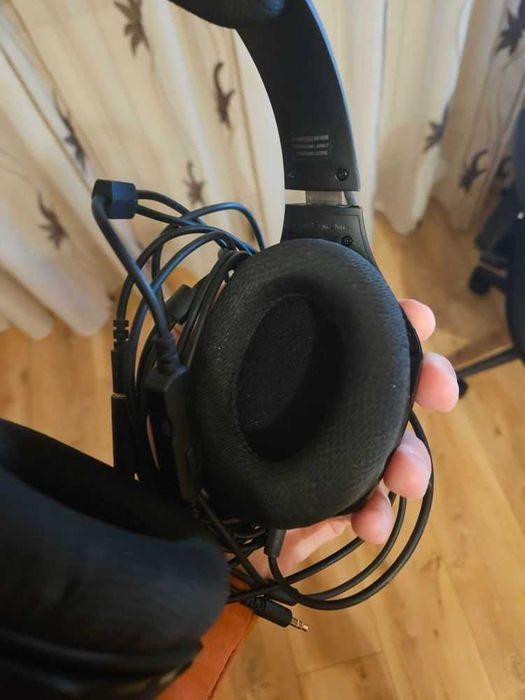 Casti gaming HyperX cu fir
