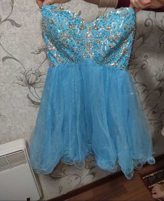 Продаются выходные платья.Вечернии..