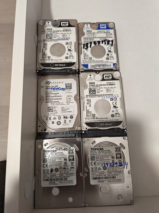 Vand HDD-uri de laptop de 500 GB ieftin si cu viata 100%