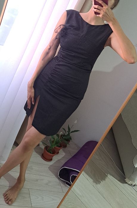 Продам женские платья кофты брюки