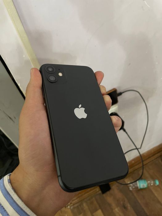 iphone 11 Sotiladi!