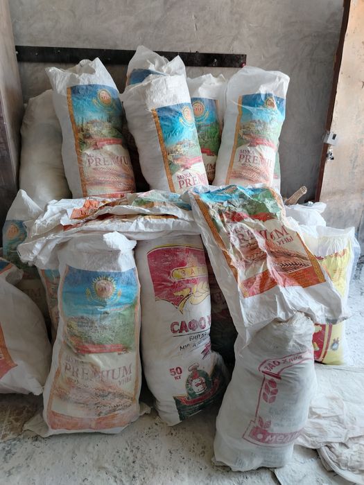 Продается мешки бу из под муки 50 кг