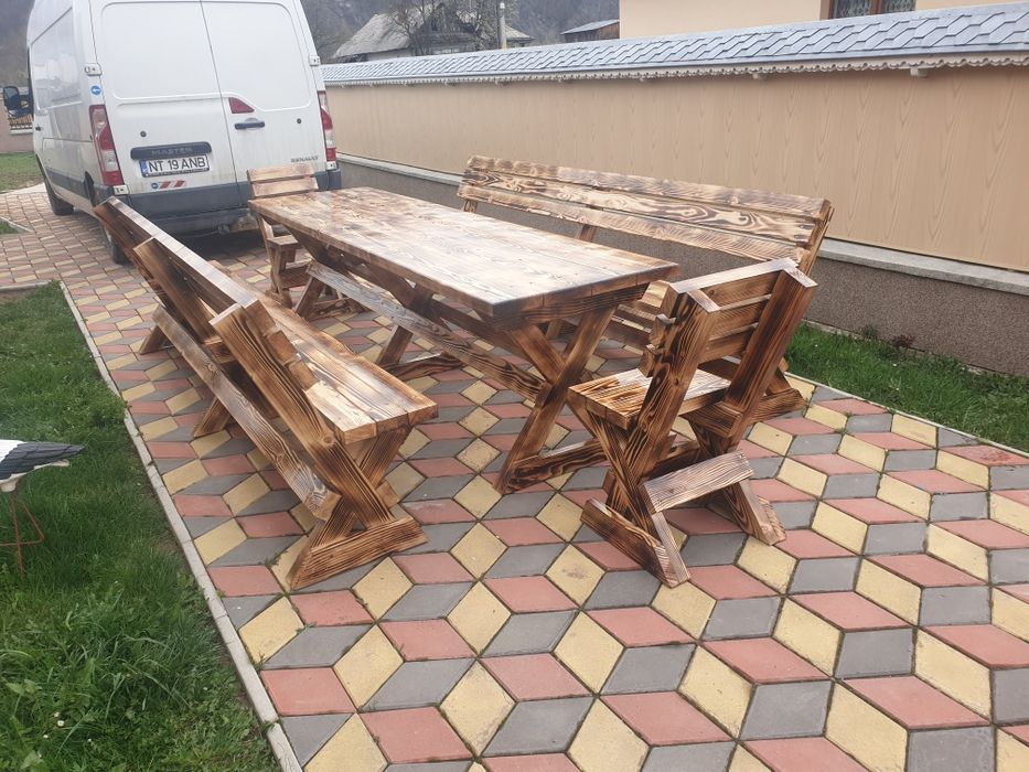Mese,banci,scaune lemn masiv pentru gradina,terasa,foișor
