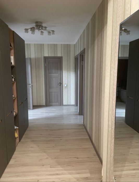 Продам 3-х комнатную