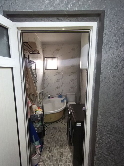 Hovli sotiladi 4sotixli