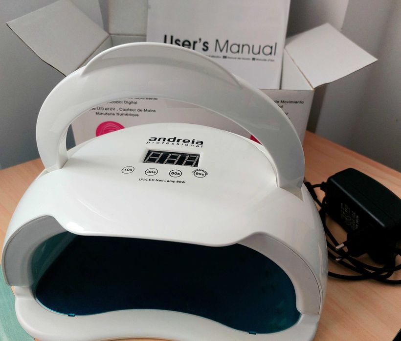 Lampa profesionala manichiura/pedichiura LED & UV - Andreia Pro