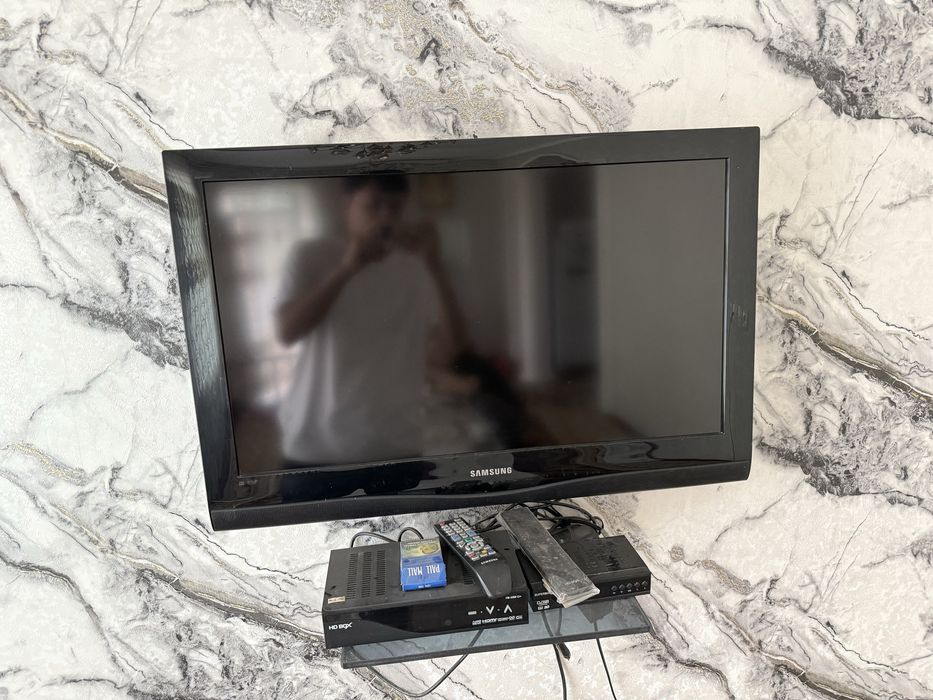 Телевизор SAMSUNG